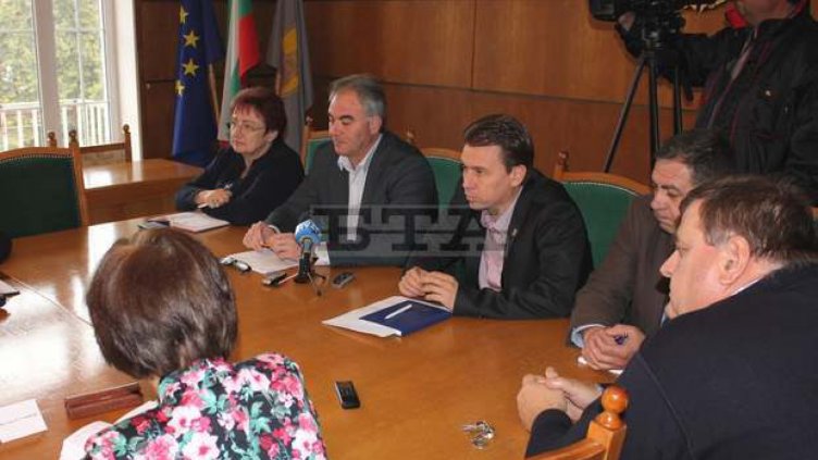 Армията дари около 3 тона гилзи за паметника на Емил Димитров