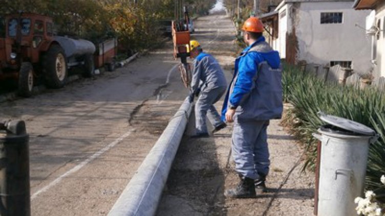 Разбиха съоръжение на Енергото в Галата