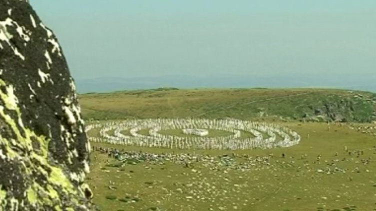 Дъновистите посрещат Божествената Нова година на Седемте рилски езера