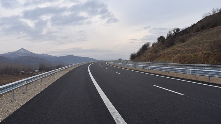 Над 70 са смъртоносните отсечки в страната