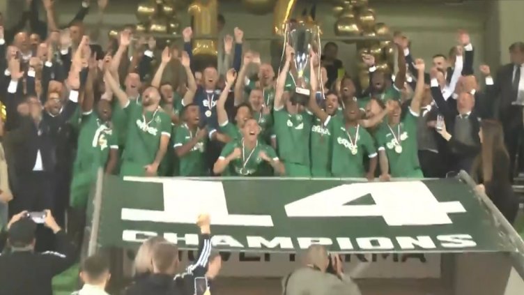 Лудогорец вдигна 14-ата след 1:1 с "Левски"