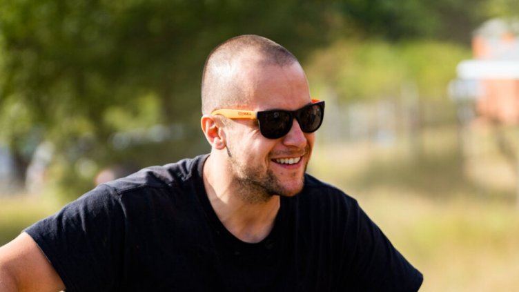 Мъжът, обвинен в домашно насилие, ще съди Стефани от Hell’s Kitchen