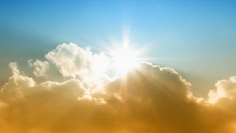Времето утре: Топло, тихо и слънчево