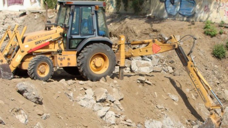 Работници блокират пътя Видин - София