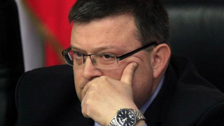 Цацаров свиква  среща с МВР