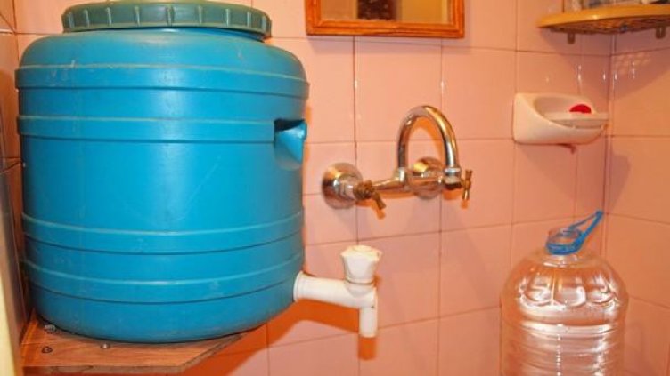 Пълнете тубите: Ремонт оставя половин Варна без вода тази нощ