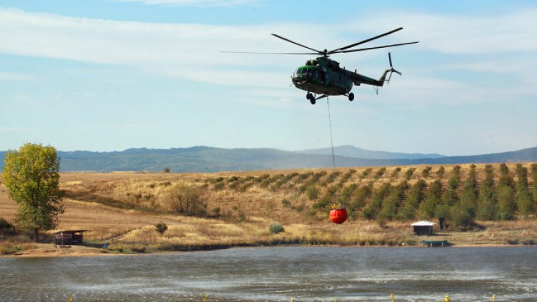 България няма нито един хеликоптер за гасене на горски пожар