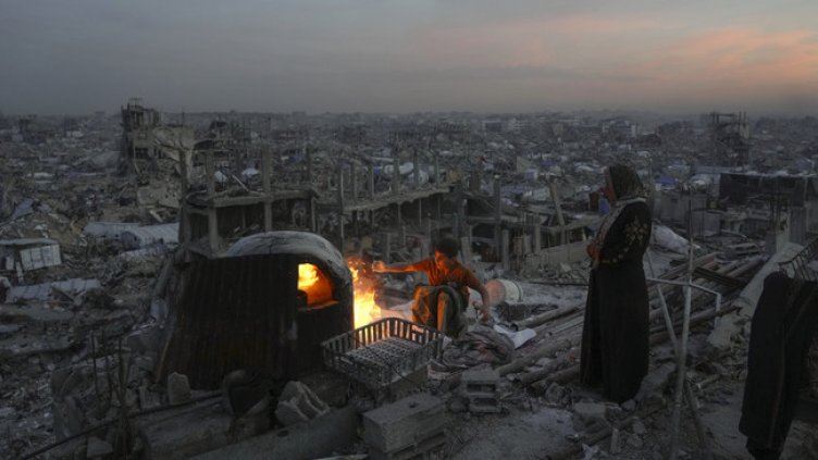 Над 330 загинали след нови удари на Израел в Газа