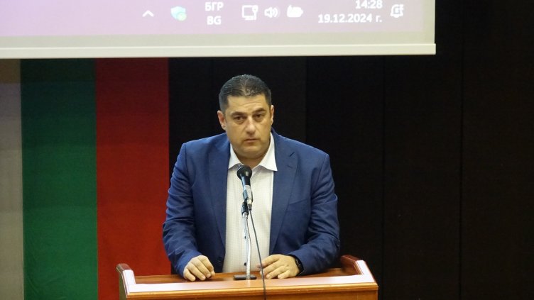 От "Алтернатива на гражданите" искат гаранции от кмета, че повишените такси за смет ще направят града по-чист