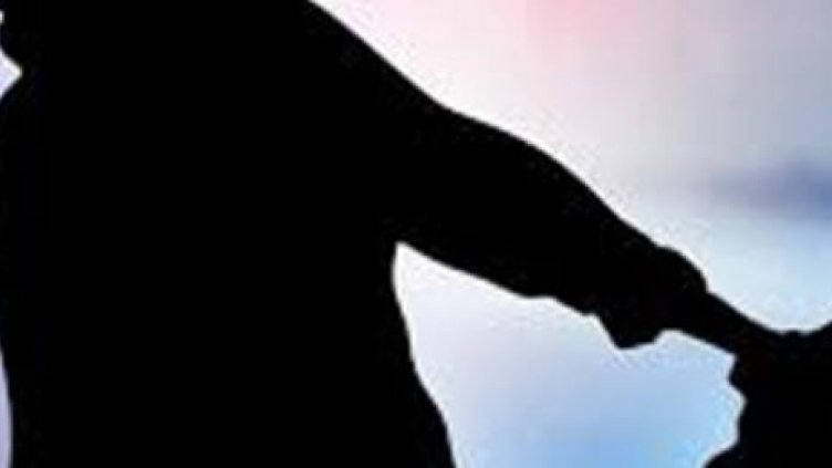 Непълнолетен крадец сви дамска чанта в Морската градина