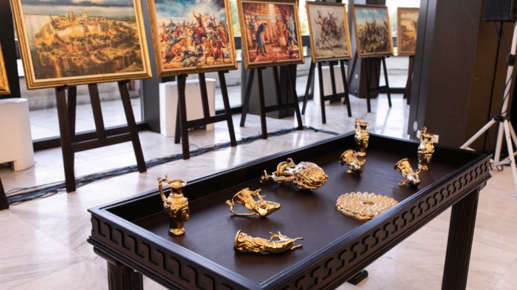 Варна е домакин на интерактивна изложба на исторически картини, скулптури и съкровища
