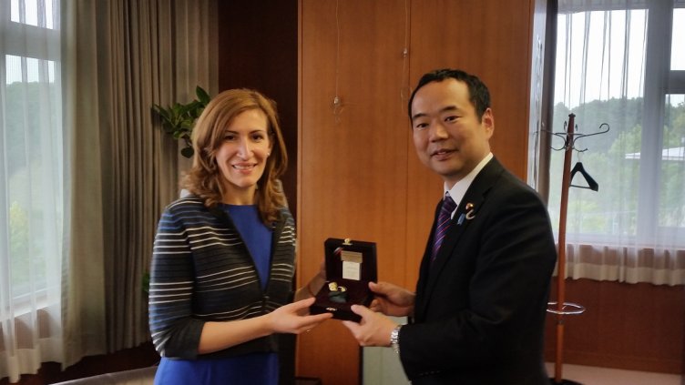 България и Япония ще организират двустранен бизнес форум по време на Фестивала на розата догодина