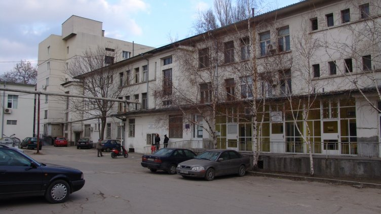 Първи медици заразени с COVID 19 във Варна