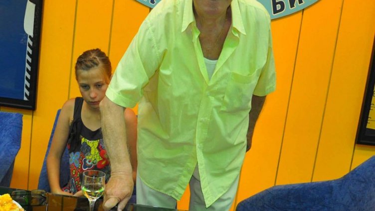 Митко Апостолов - от инженерството до &ldquo;Парк де Пренс&rdquo; 