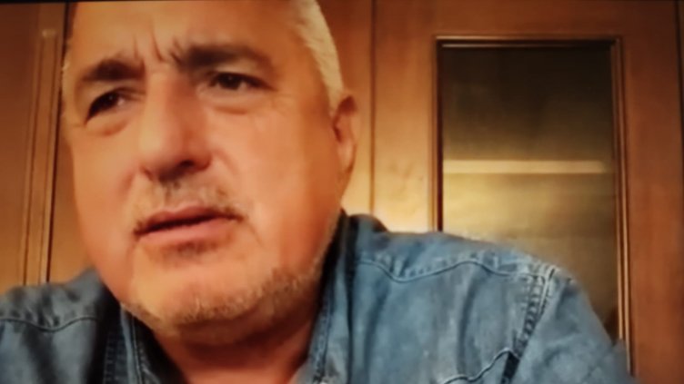 Вдигат заплатите на служители във Външно, ангажирани с COVID-19