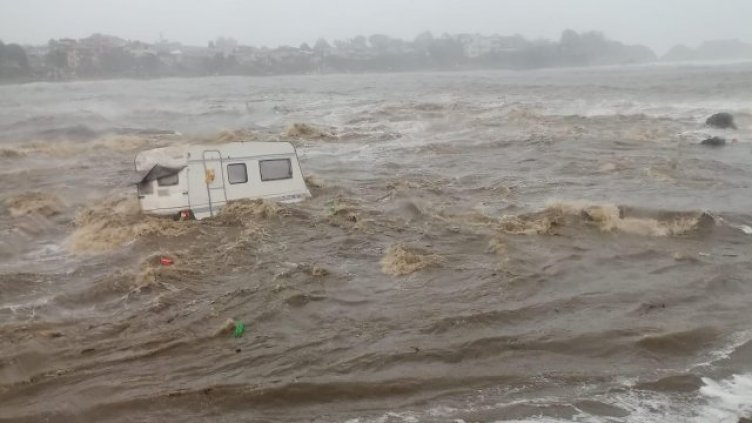 Община Царево набира доброволци