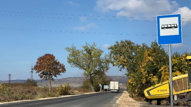 Приключи ремонтът на пътя между селата Кранево и Рогачево