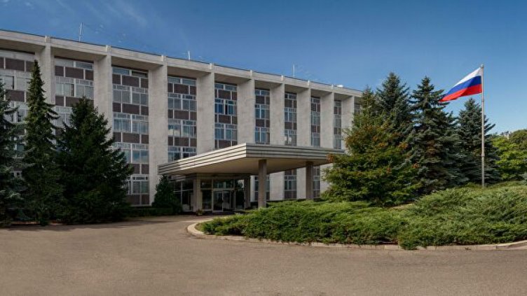 Сградата на руското посолство в България