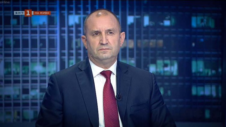 Румен Радев: Правителството ръси пари напосоки, но ефект не се вижда