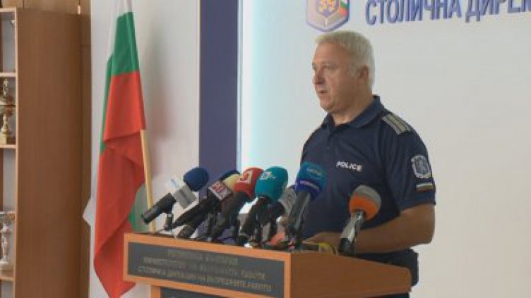 Извънредни проверки за съмнителни лица на националния протест утре