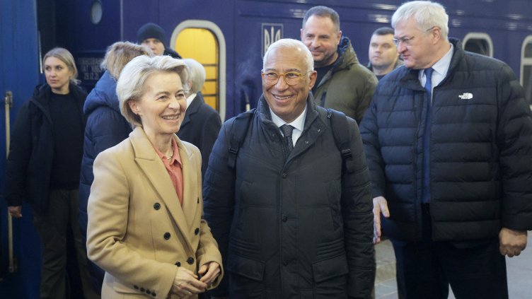 ЕС наложи нови санкции на Русия