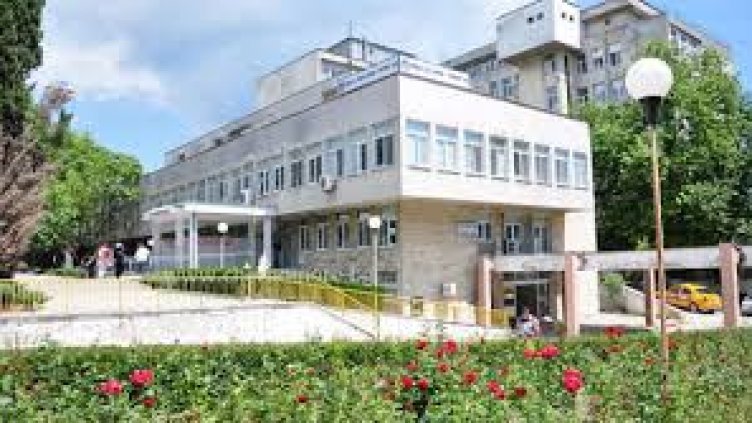 Спешното и хирургията на МБАЛ "Св. Анна" остават без вода в понеделник