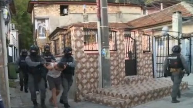 15 са арестуваните при спецакцията във Варна
