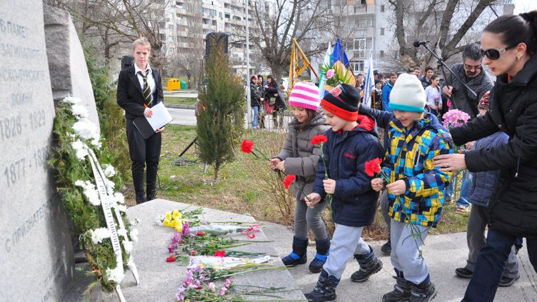 Снимки ПЛАМЕН ГУТИНОВ