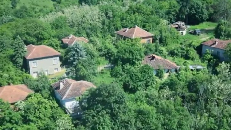 Селата в България без нито един жител са 199