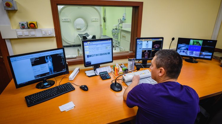 Над 3 000 души са минали през ПЕТ скенера в УМБАЛ “Св. Марина” за 3 месеца 