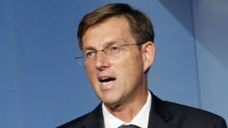 Словенският премиер призова да се помогне на България и Македония в мигрантската криза