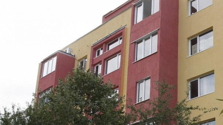 От министри до чистачки – с евтин дом от държавата