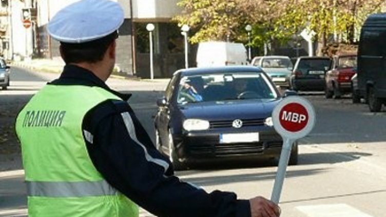 Хванаха двама пияни шофьори във Варна за ден