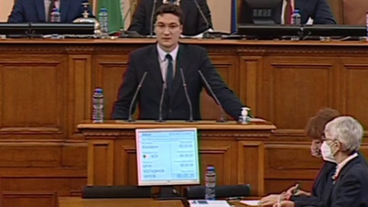 НС одобри механизма за разследване на главния прокурор