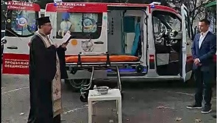 "Аз вярвам и помагам" дари втора неонтална линейка на варненската АГ-болница