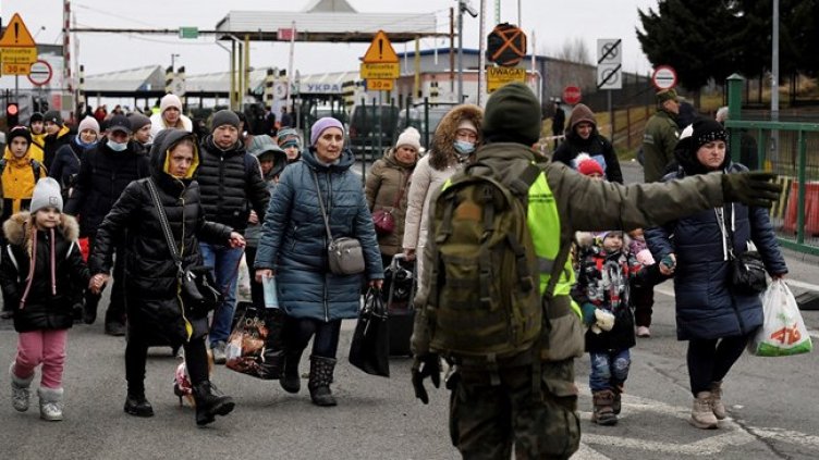 Европа сметна: 10 лева на бежанец, на ден. Осем страни с европари