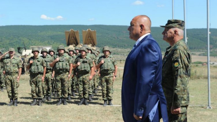 Премиерът Борисов: Военните проекти трябва  да са ефикасни и съвместими с НАТО