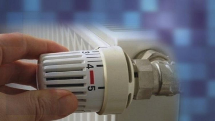 Няма да има промени в цените на на парното и топлата вода