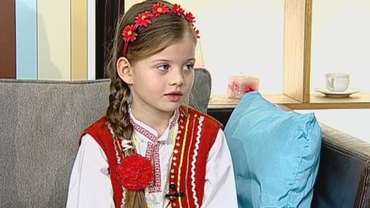 "Щрихи от утрото" (31.12.2015) - Как българският фолклор омагьоса 6-годишната Габи?