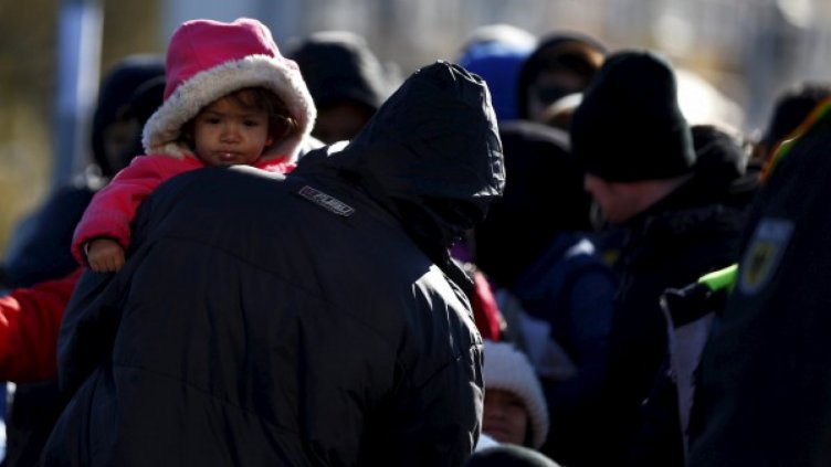 Македонец ни докара над 100 нелегални мигранти