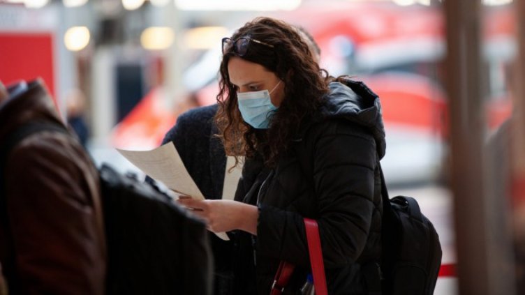 Правят по 1000 защитни маски всеки ден в Кнежа