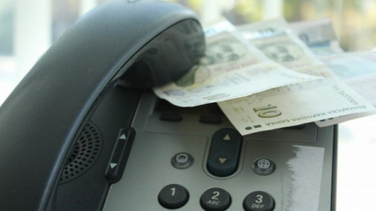 „Ало” измамниците в атака: 7 измами са предотвратени само вчера във Варна