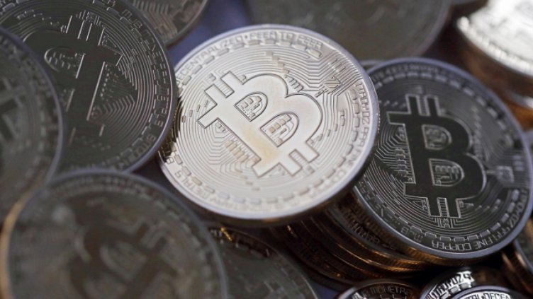 Биткойн: Какво ни очаква през 2016