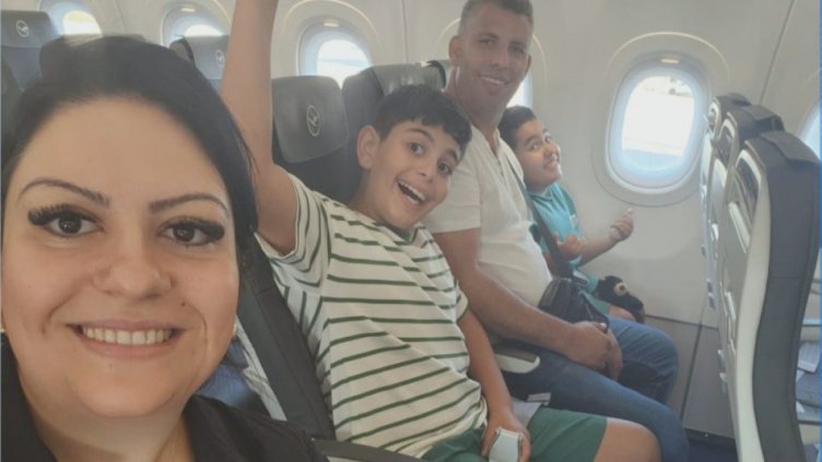 Свалянето от самолета на семейството заради батерията на инвалидна количка е не просто нарушаване на потребителски права, а на потребители от уязвима група