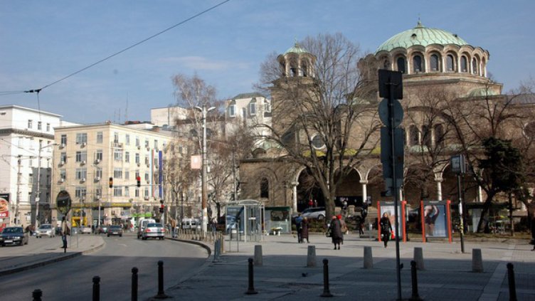 Топ архитекти преобразяват пл. "Света Неделя"