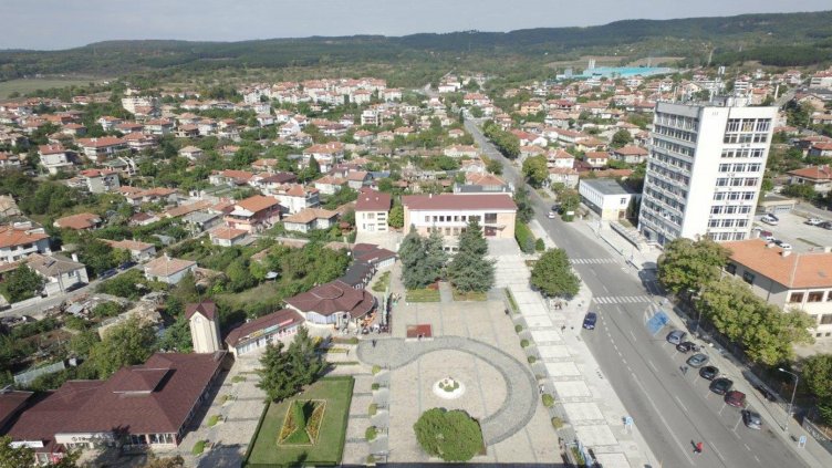 Отменят тържествата и в Аксаково