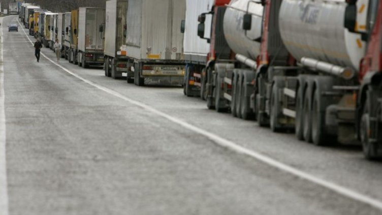 Румънските превозвачи планират протести при посещението на Макрон