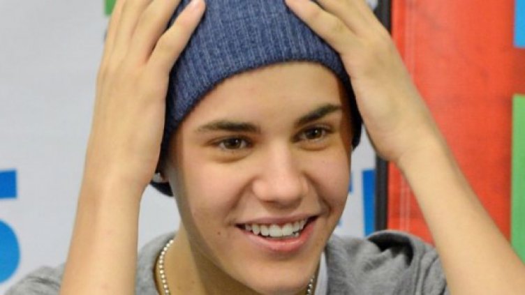 Аржентина иска ареста на Джъстин Бибър