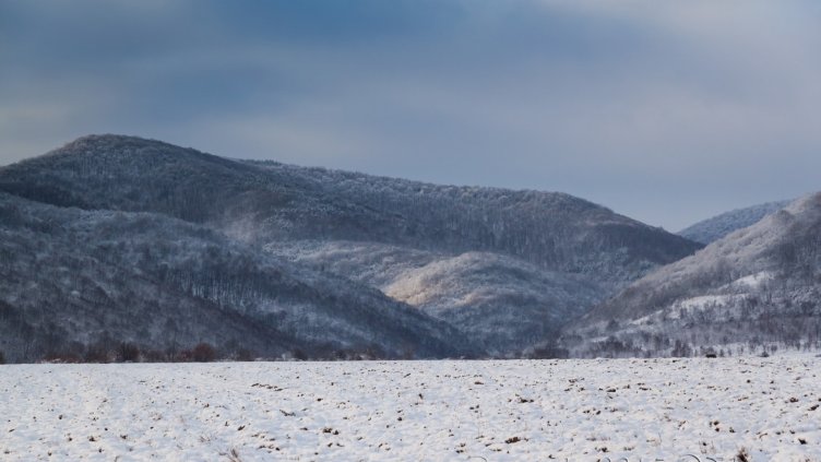 Русенският турист, който днес сам слезе до хижа „Васил Левски“, през цялото време на спасителната акция е бил в палатката си