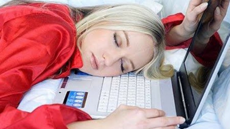 Работа преди 10 сутринта причинява стрес и болести